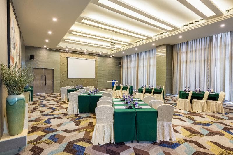 Holiday Inn Express Beijing Yizhuang 5