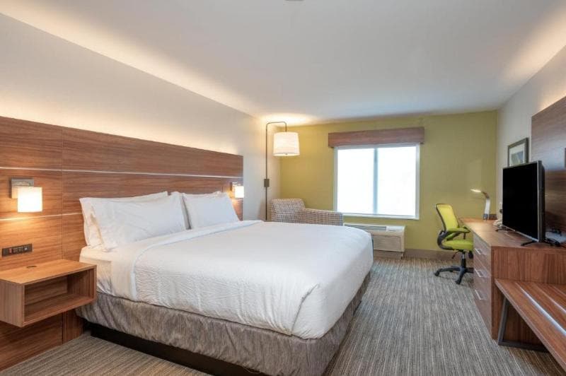 Holiday Inn Express And Suites Thornburg S. Freder 5