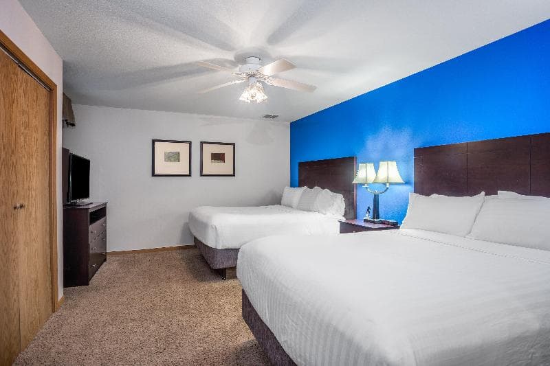 Holiday Inn Express Wisconsin Dells photo 1