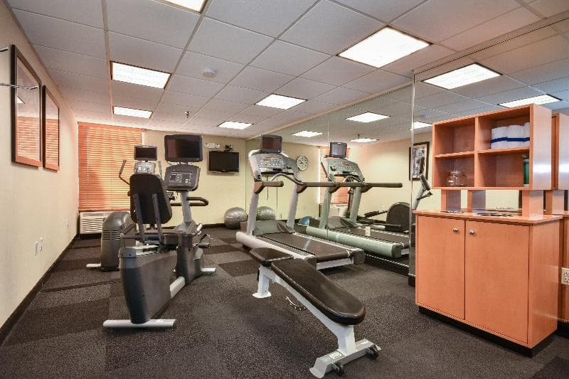 Holiday Inn Lumberton North - I-95 4