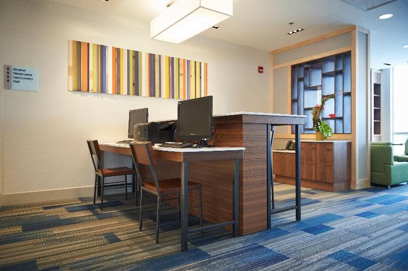 Holiday Inn Express & Suites St John's Airport 4