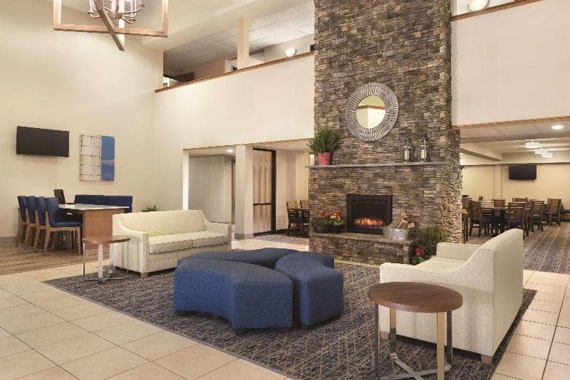 Radisson Hotel Ames Conference Center At Isu 5