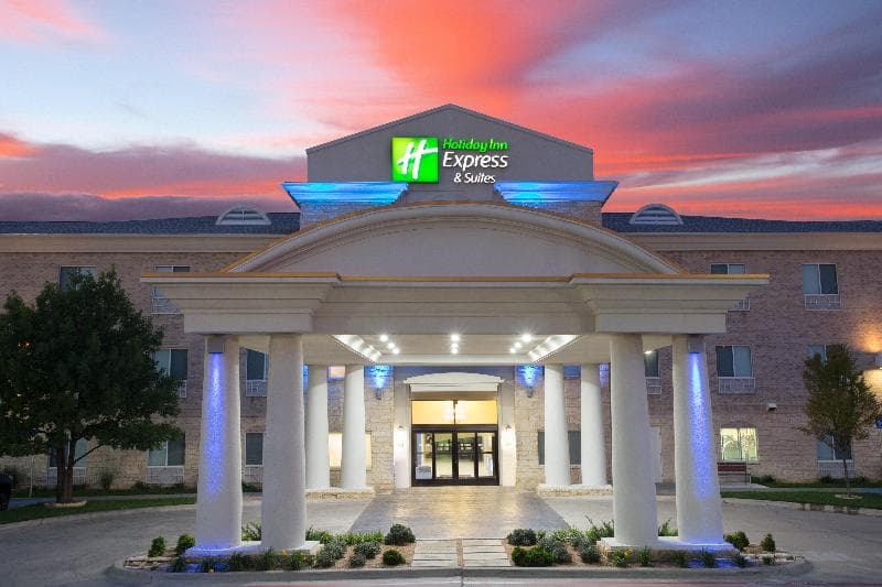 Holiday Inn Express And Suites Amarillo 2