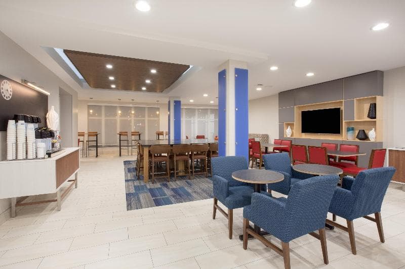 Holiday Inn Express And Suites Amarillo 4
