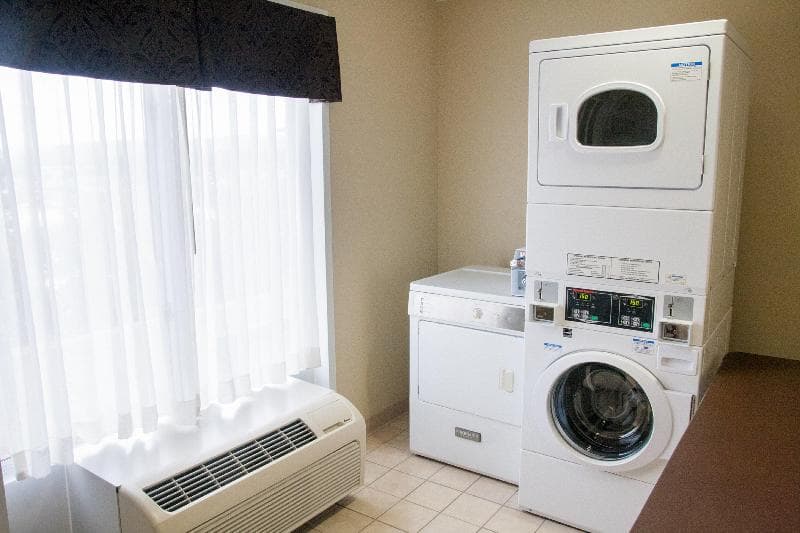 Holiday Inn Express & Suites Binghamton University-Vestal 4