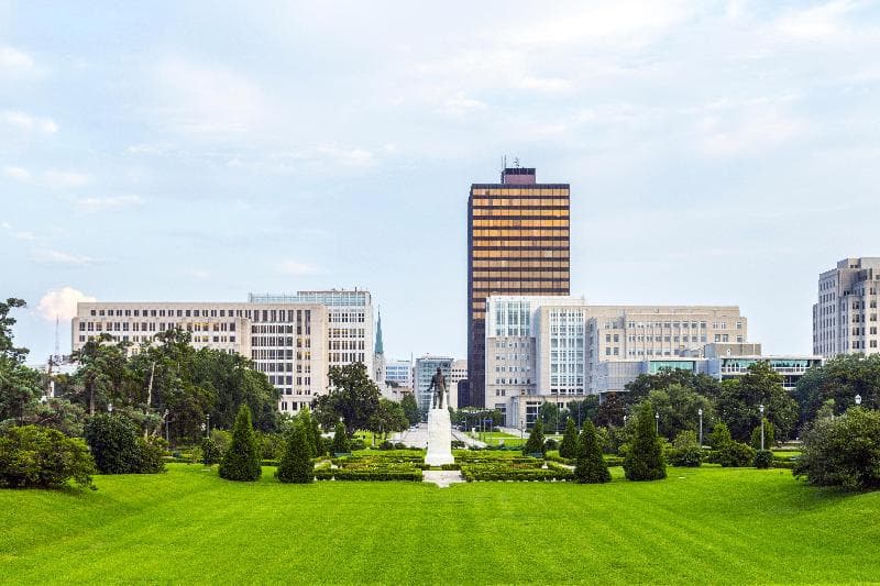 Crowne Plaza Executive Center Baton Rouge 2
