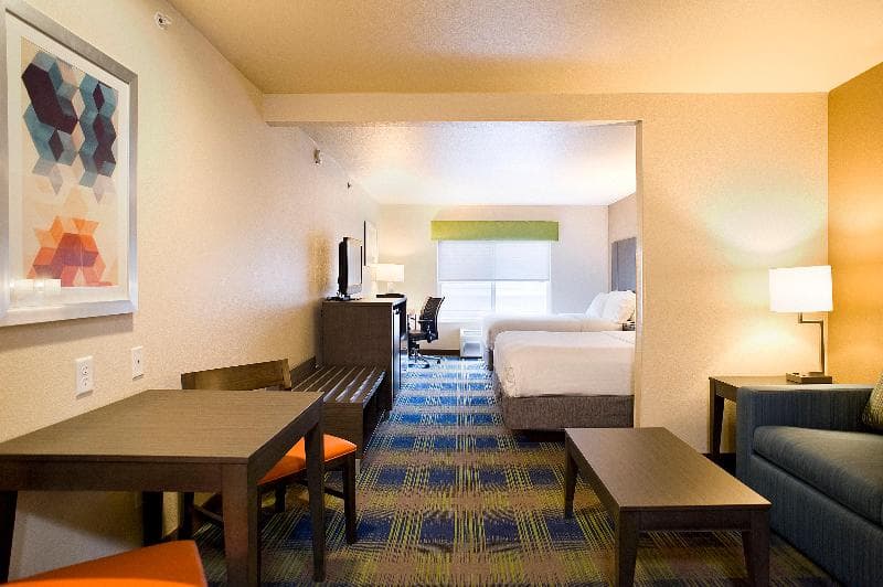 Holiday Inn Express And Suites Brookings photo 1