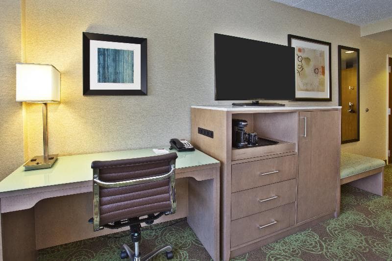 Crowne Plaza Lansing West photo 1
