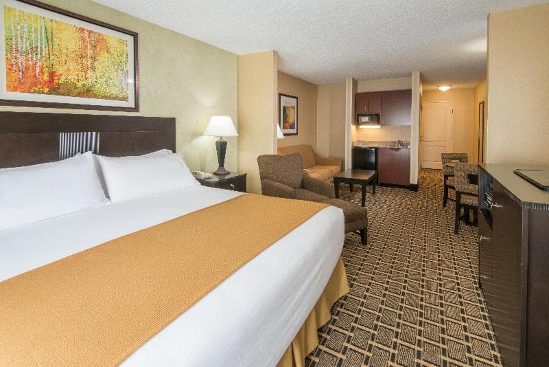 Holiday Inn Express And Suites Sharon Hermitage 5