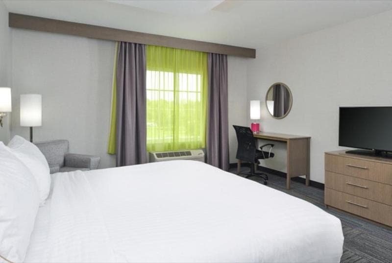 Holiday Inn Express And Suites Shippensburg 4