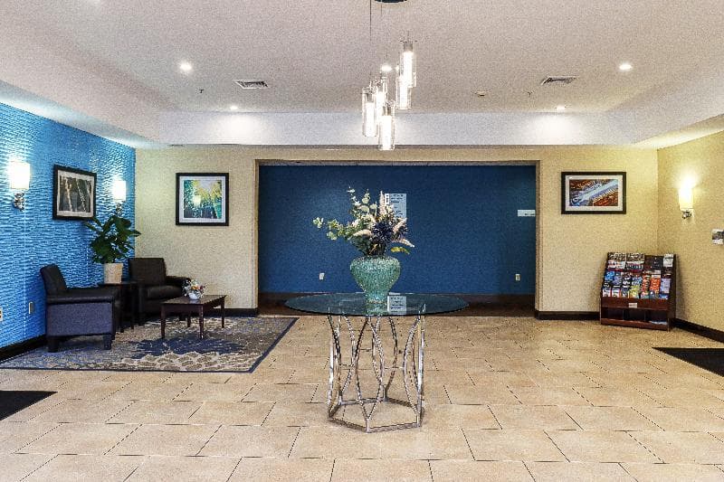 Holiday Inn Express And Suites Meriden 5
