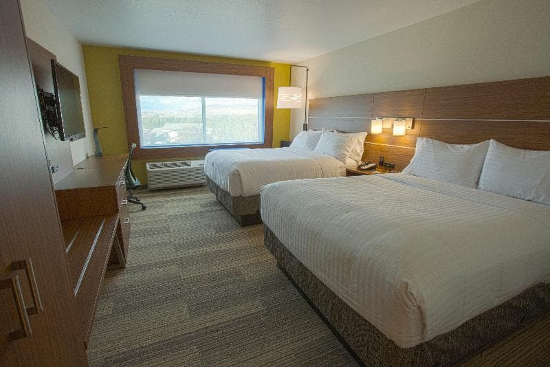 Holiday Inn Express And Suites Boise Airport 2