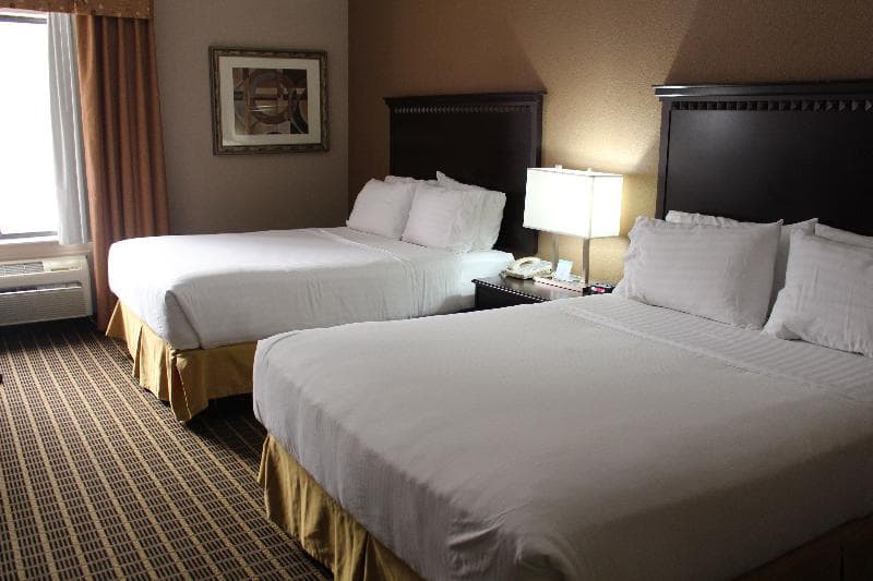 Holiday Inn Express And Suites Kansas City Liberty 5