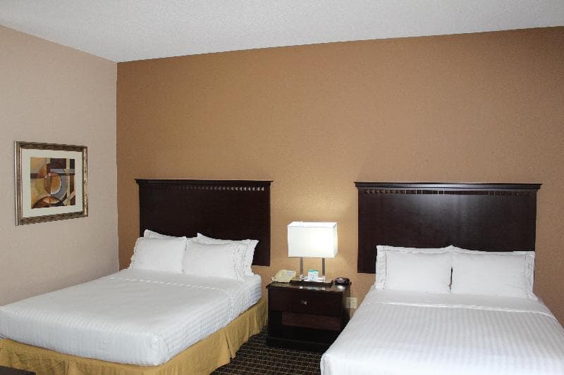 Holiday Inn Express And Suites Kansas City Liberty photo 1