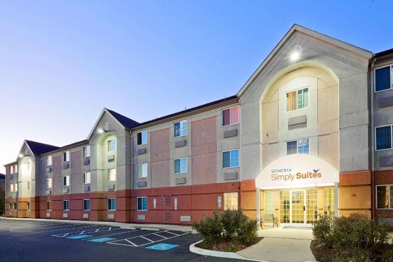 Sonesta Simply Suites Philadelphia Mount Laurel 5