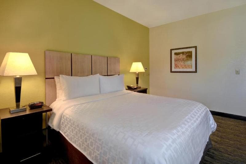 Candlewood Suites Carrollton, An Ihg Hotel photo 1