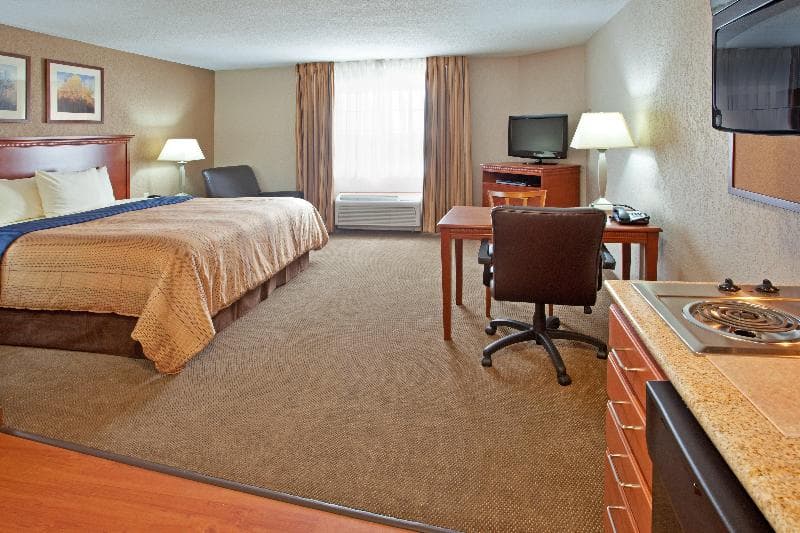 Candlewood Suites Elgin Nw Chicago 2