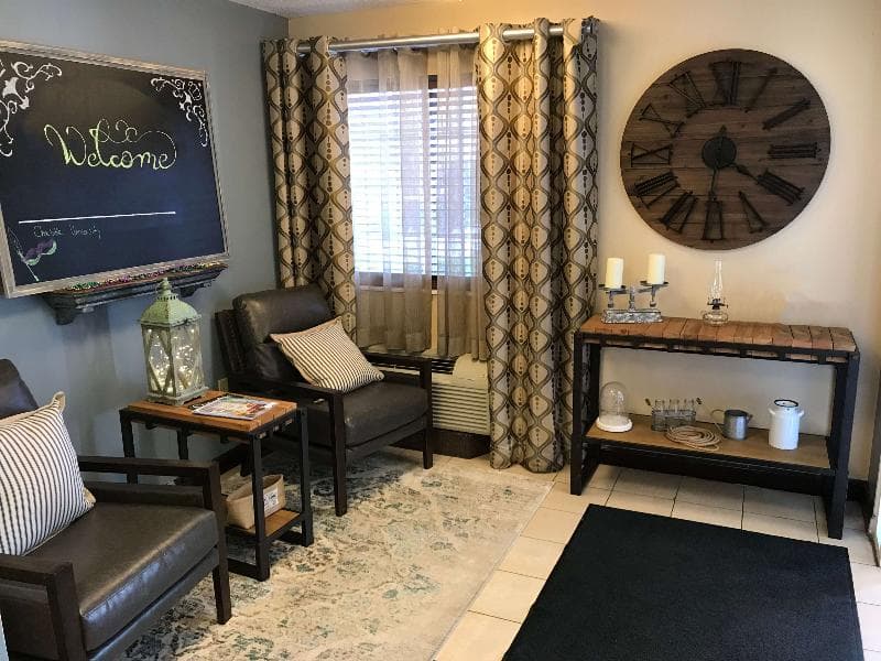 Sonesta Simply Suites Charlotte University 2