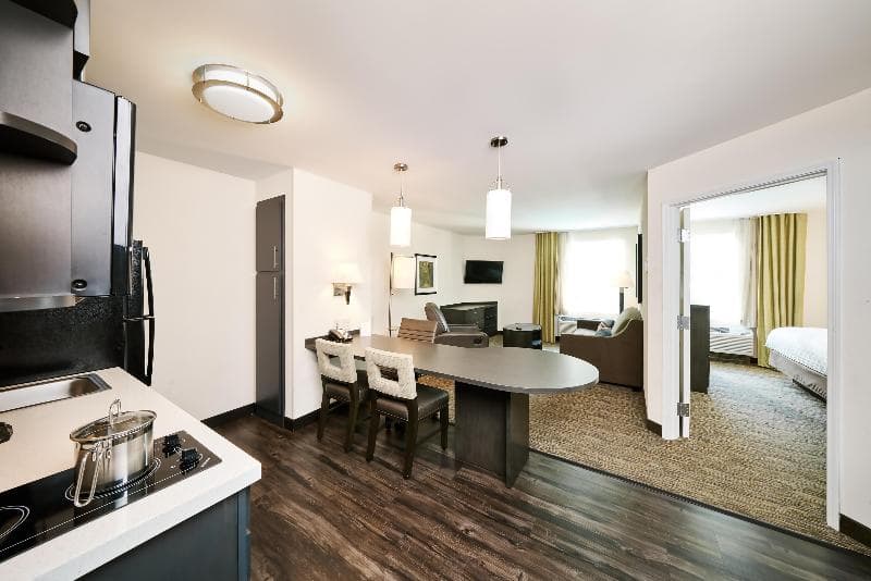 Sonesta Simply Suites Charlotte University 5