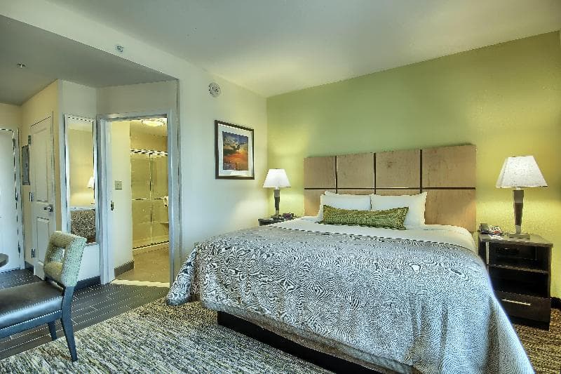Candlewood Suites Columbus Grove City 5