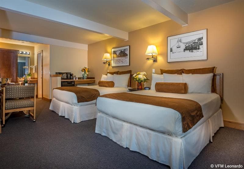 Tamarack Lodge 2