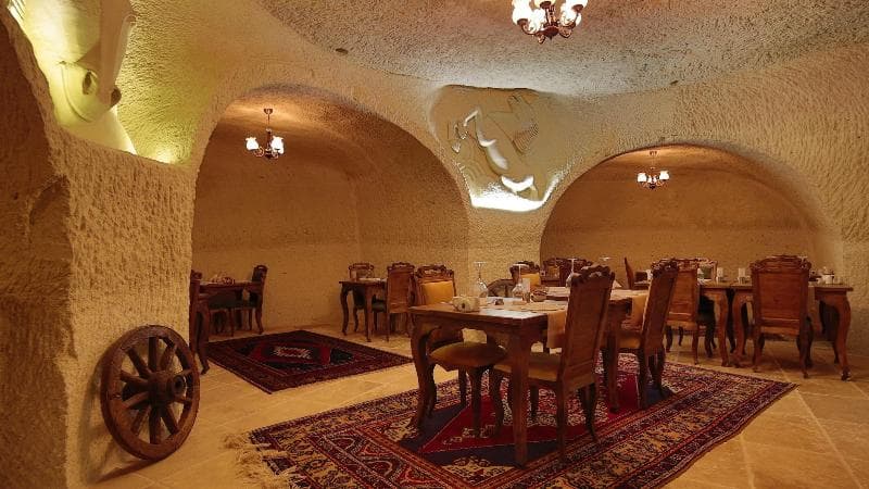 Phocas Cave Suites 3