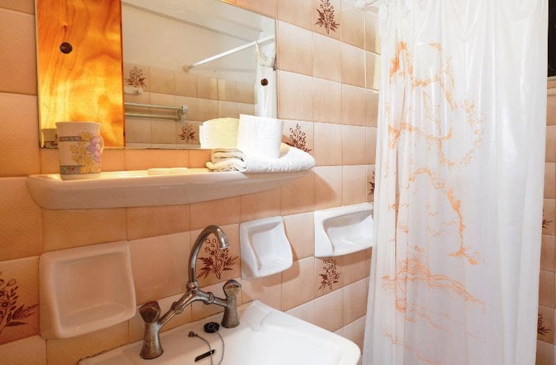 Pharos Rooms 5