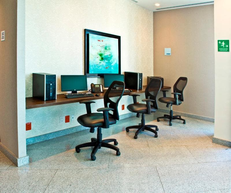 Holiday Inn Express & Suites Queretaro photo 1
