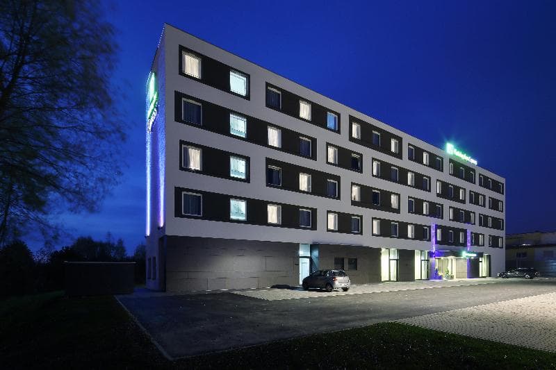 Holiday Inn Express Friedrichshafen 4