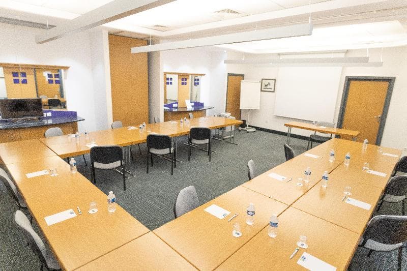 Holiday Inn Express Arras 4