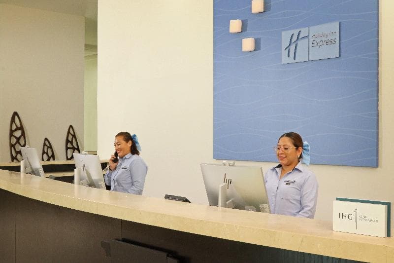 Holiday Inn Express Del Carmen 5