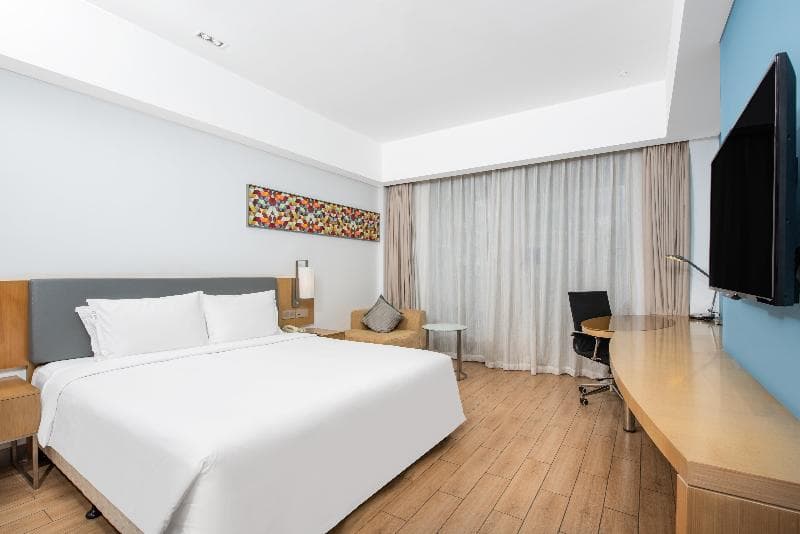Holiday Inn Express Haikou West Coast 5