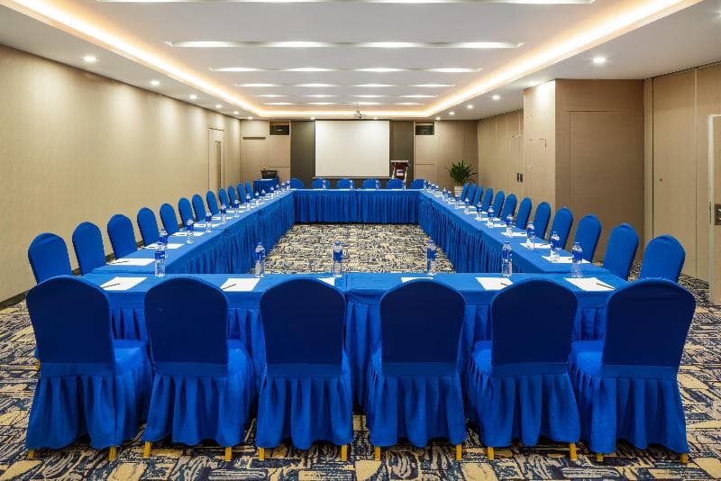 Holiday Inn Express Shenyang North Station 4