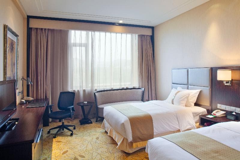 Holiday Inn Mudanjiang 5