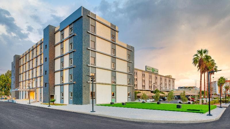 Holiday Inn Tabuk photo 1
