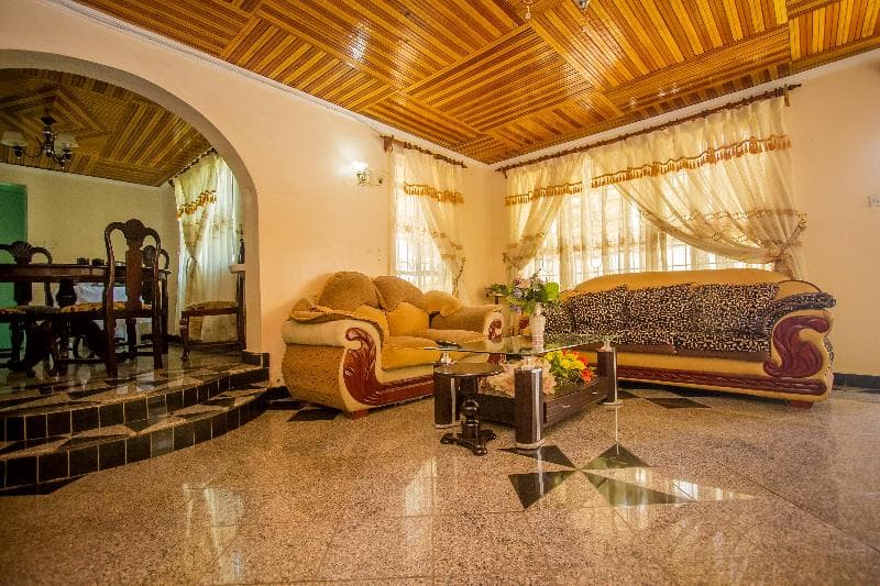 Nairobi Airport Rest House 5