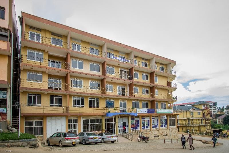Pel'Arps Hotel & Apartments main