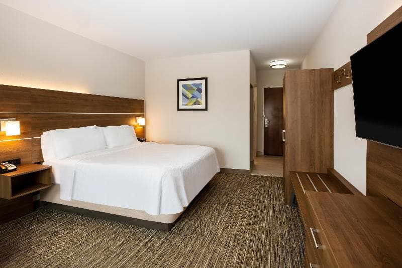 Holiday Inn Express And Suites Atlanta Southwest F 2