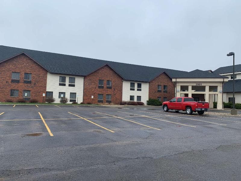 Best Western Watertown Inn and Suites 3