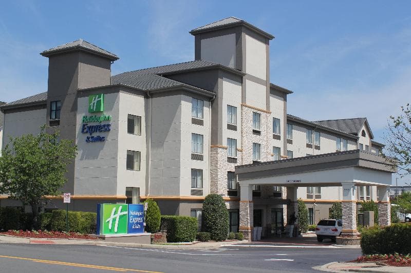 Holiday Inn Express And Suites Charlotte Concord I photo 1