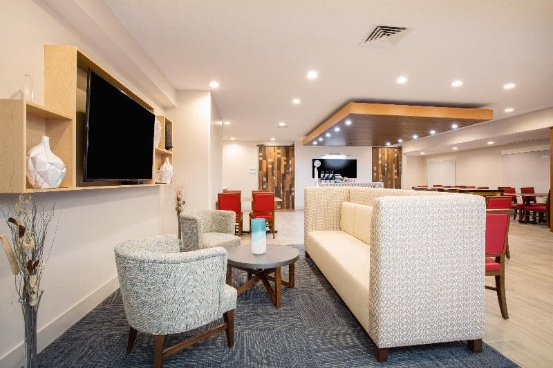 Holiday Inn Express And Suites Ft. Collins 4