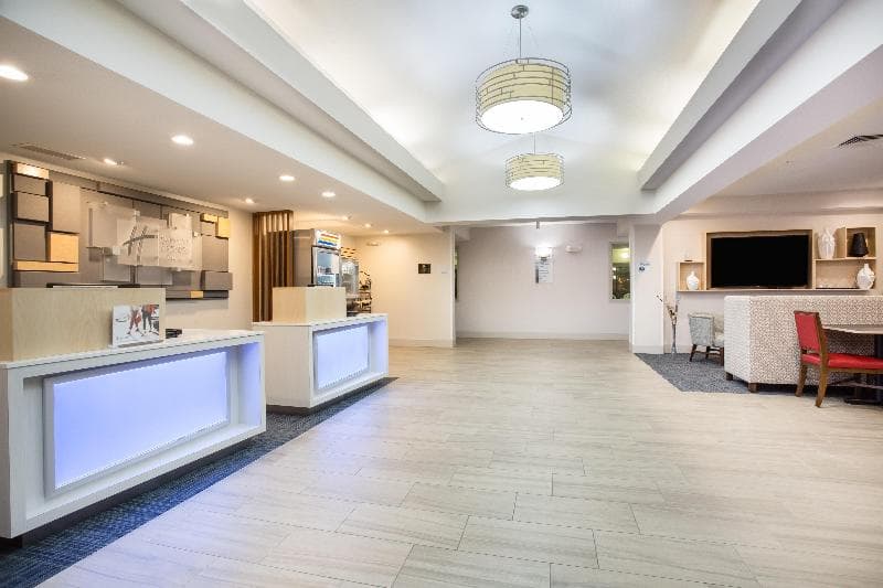 Holiday Inn Express And Suites Ft. Collins 5