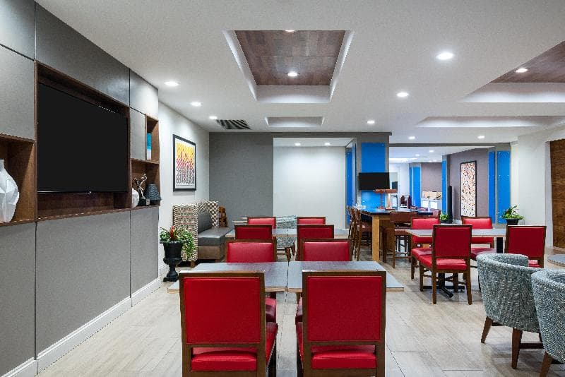 Holiday Inn Express And Suites Florence I 95 And I 2