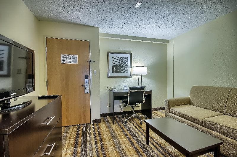 Holiday Inn Express And Suites Columbus Sw-Grove Cty 4
