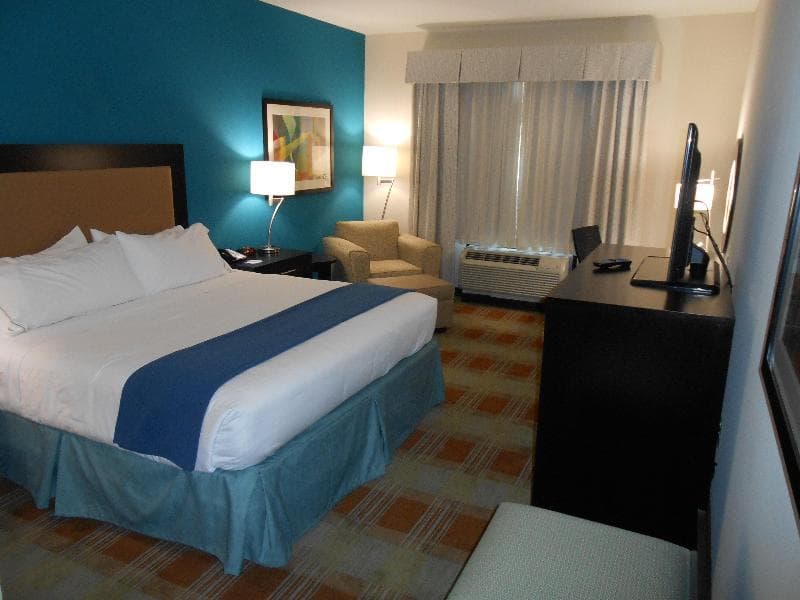 Holiday Inn Express And Suites Houston Northwest B 4
