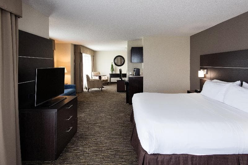 Holiday Inn Express And Suites East Wichita I 35 A 5