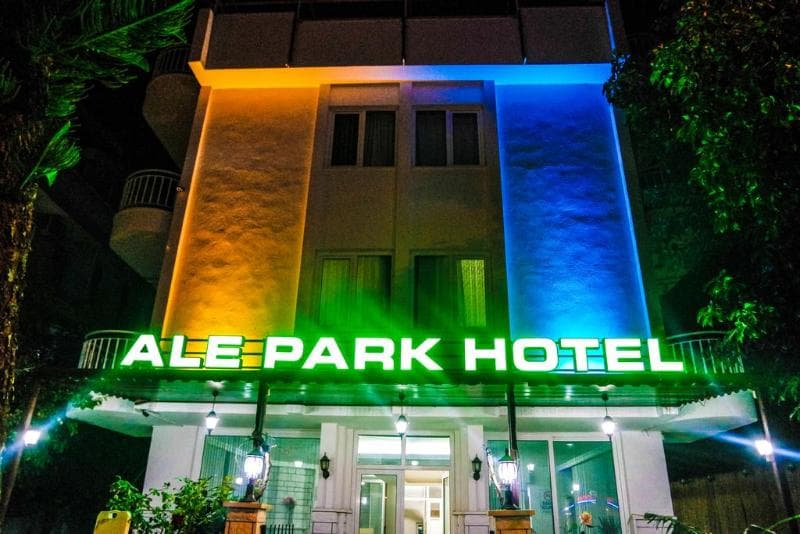 Ale Park Hotel main