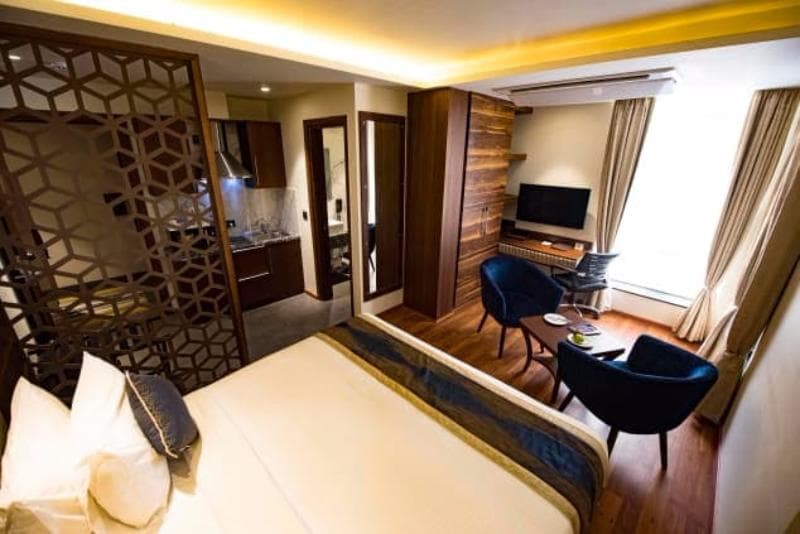 Hotel Connaught Royale 4