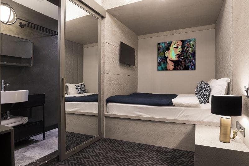 Nabu Hotel 4