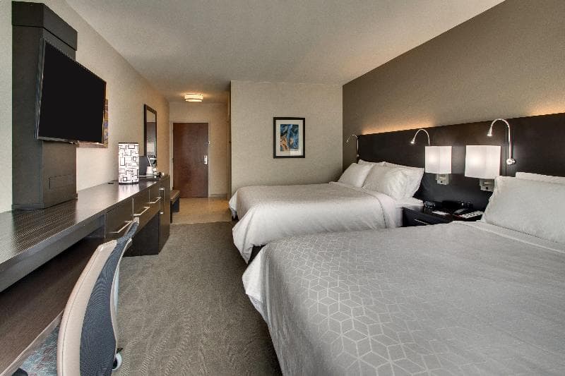 Holiday Inn Express And Suites Lancaster East Stra 4